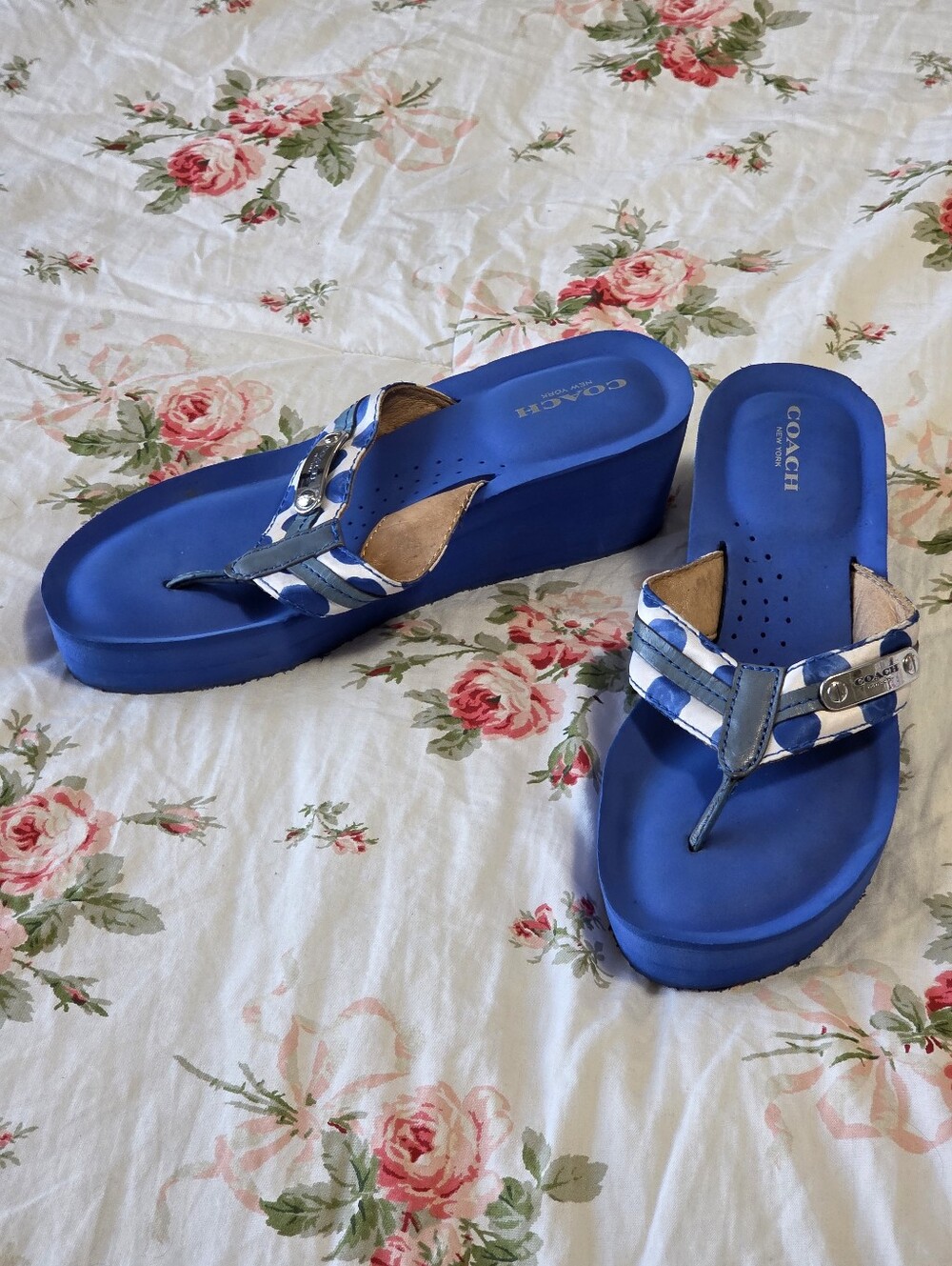 Coach Jaden Blue White Polka Dot Wedge Flip Flop | Signature Sole | Size 6 Y2K - Picture 13 of 15